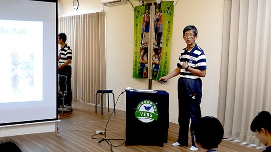 方進隆教授於VERS足部健康學苑講授運動生活化與正念走路課程